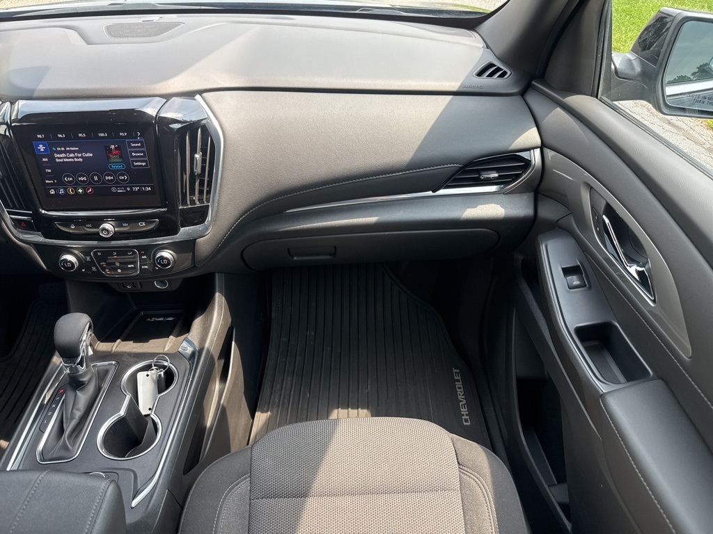 2022 Chevrolet Traverse Cloth photo 24