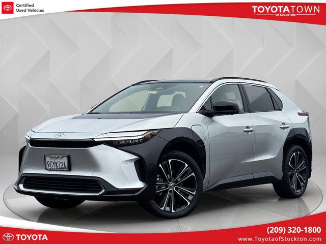 2023 Toyota bZ4X Limited's photo