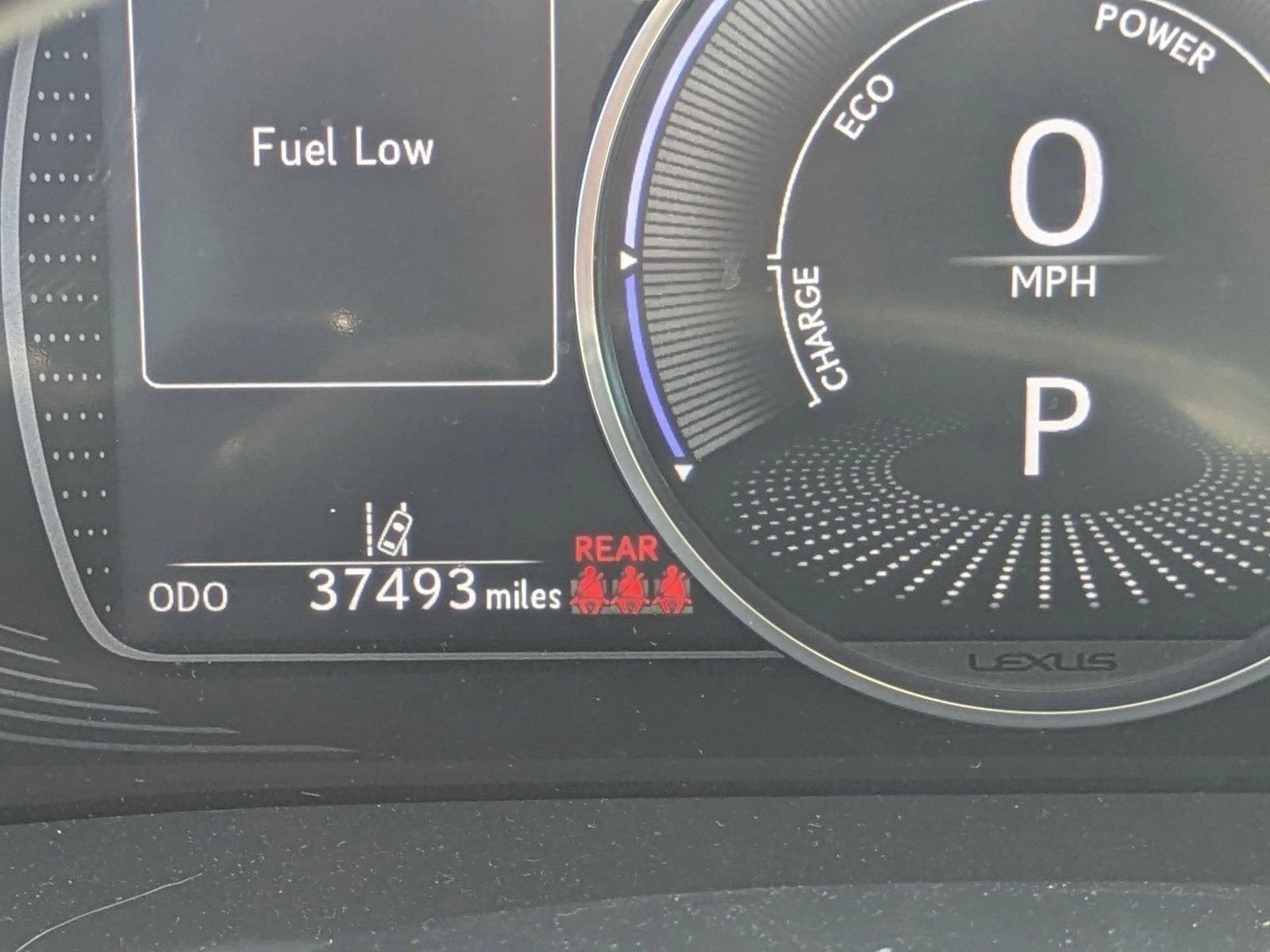 2020 Lexus ES 300h photo 10