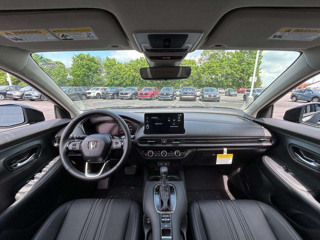 2026 Honda HR-V EX-L photo 10