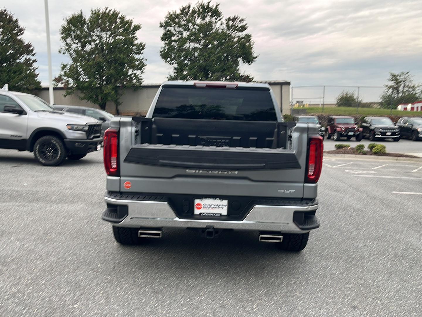 2025 Gmc Sierra 1500 SLT photo 23