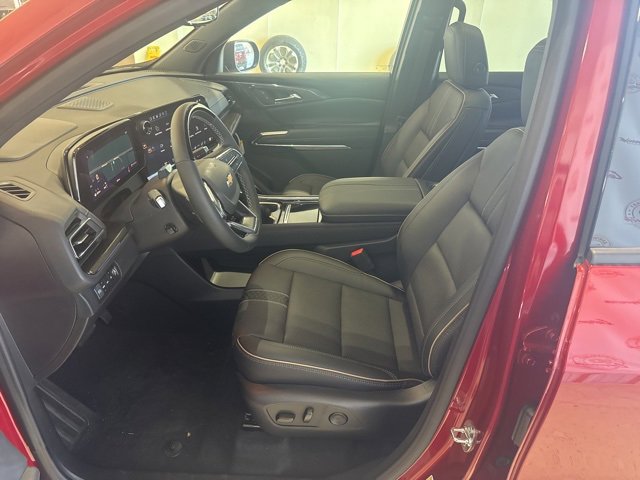 2026 Chevrolet Traverse High Country photo 3