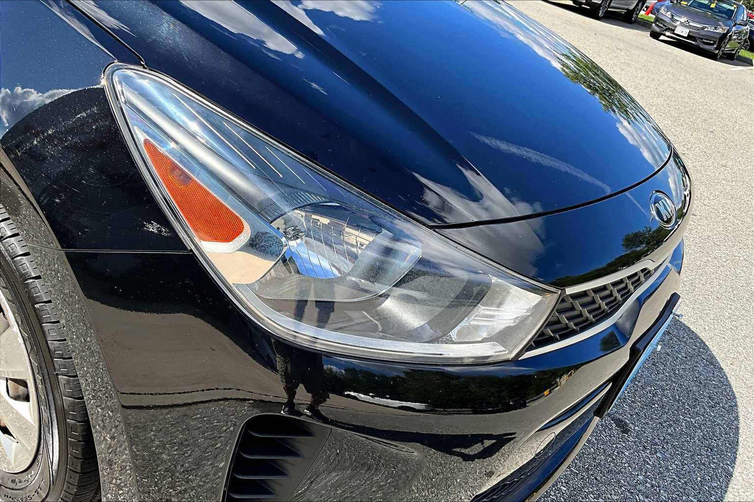 2019 Kia Rio LX photo 31