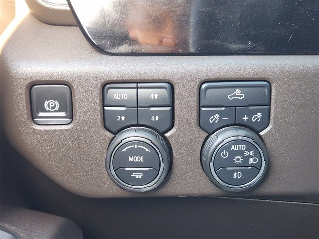 2025 Chevrolet Silverado 1500 LT Trail Boss photo 18