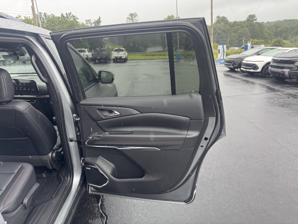 2026 Chevrolet Traverse Z71 photo 27