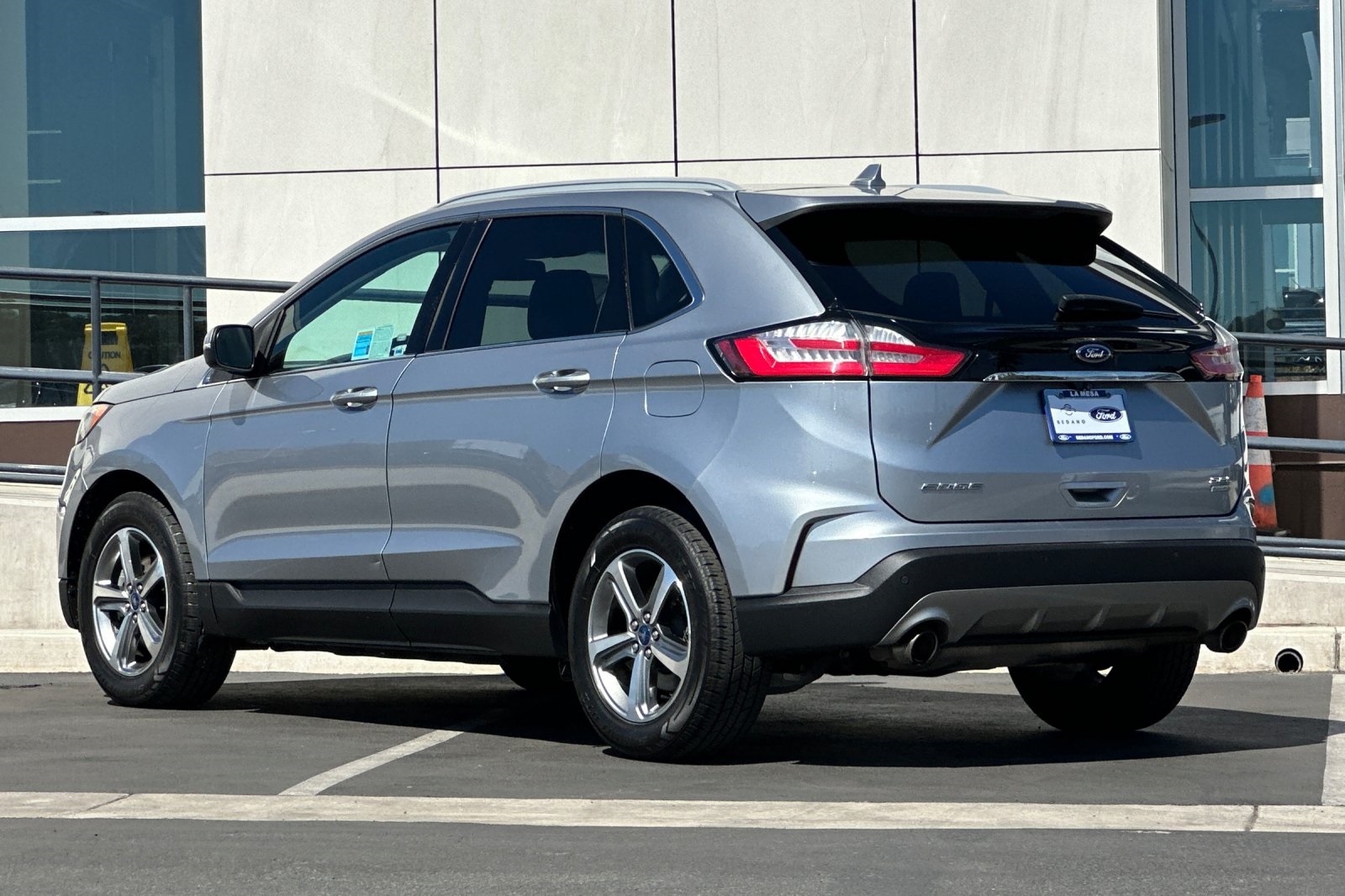 2020 Ford Edge SEL photo 5