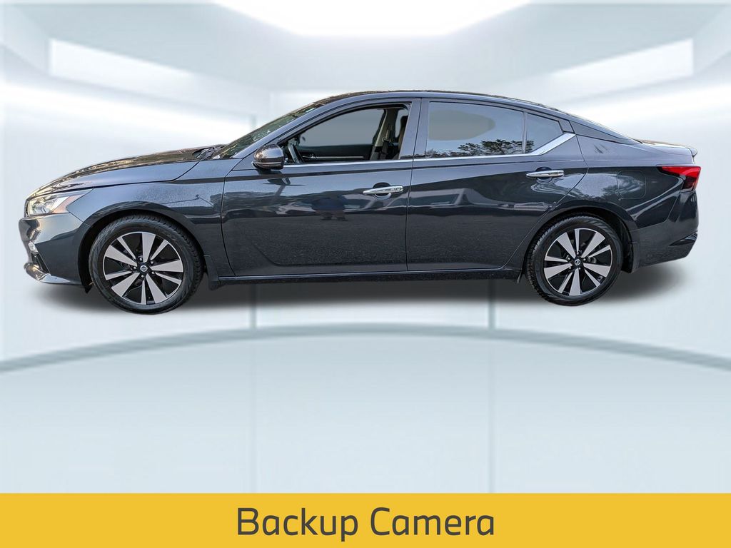 2022 Nissan Altima 2.5 SL photo 2