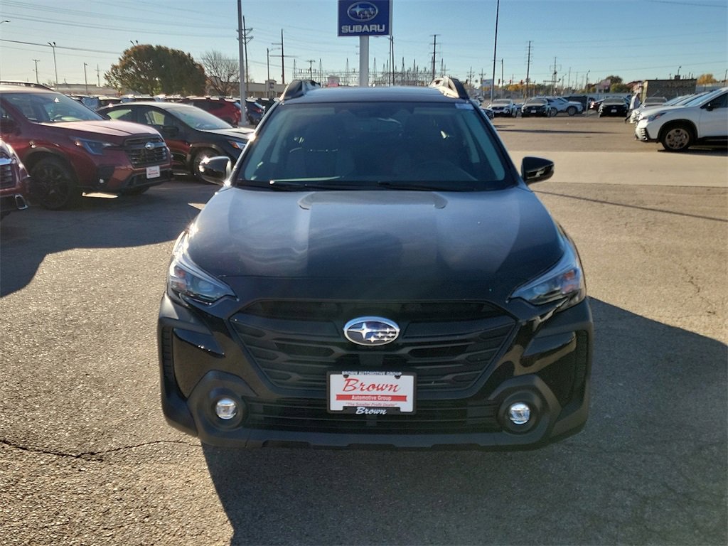 2025 Subaru Outback Onyx Edition XT photo 3
