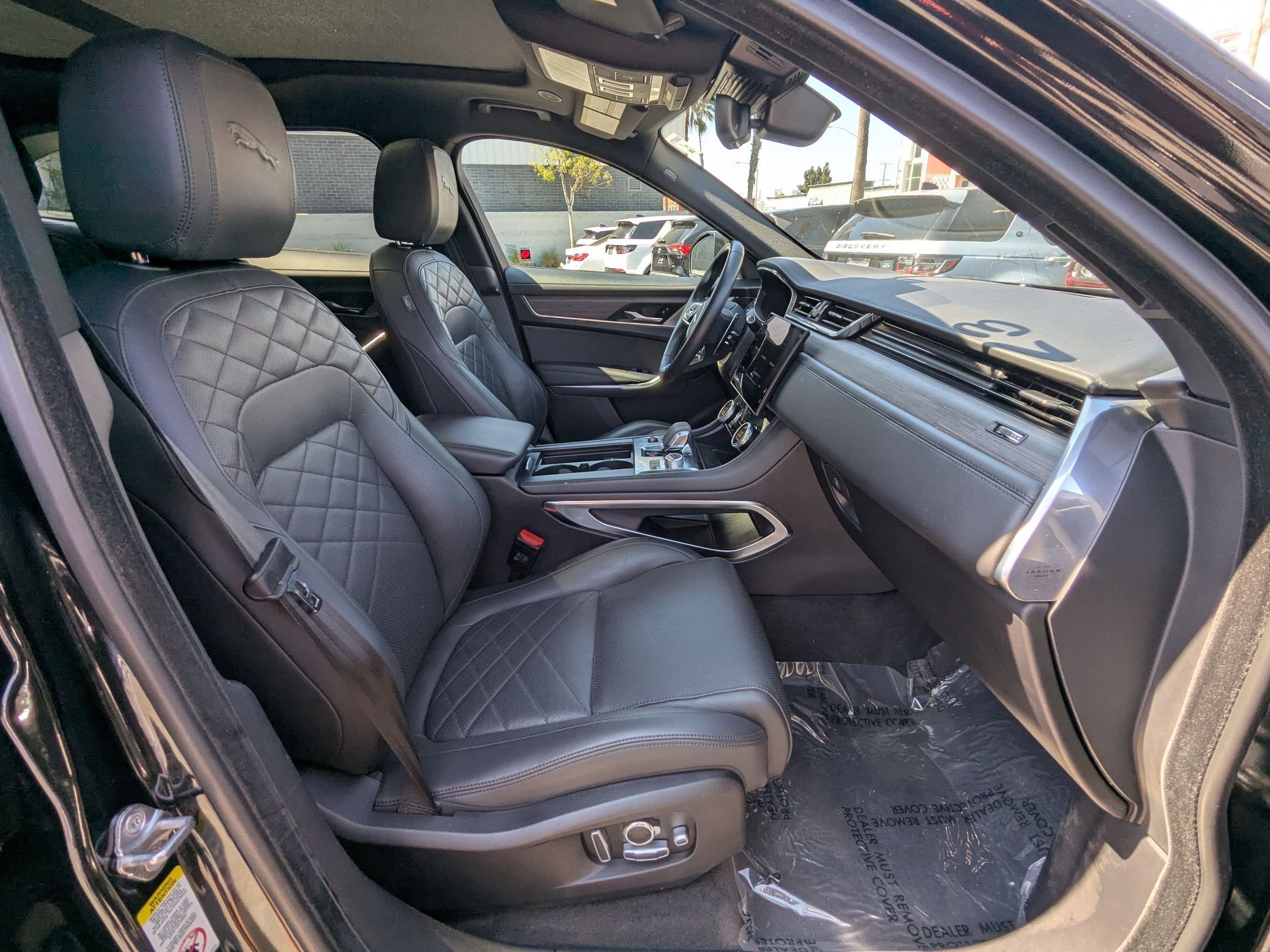 2023 Jaguar F-PACE P250 S photo 19