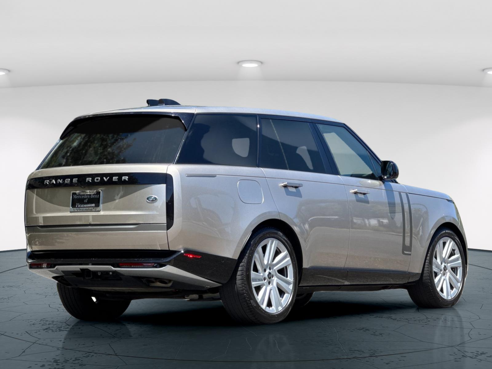 2023 Land Rover Range Rover Autobiography photo 7