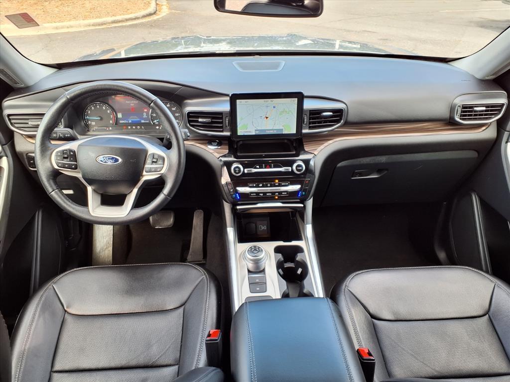 2024 Ford Explorer Limited photo 29