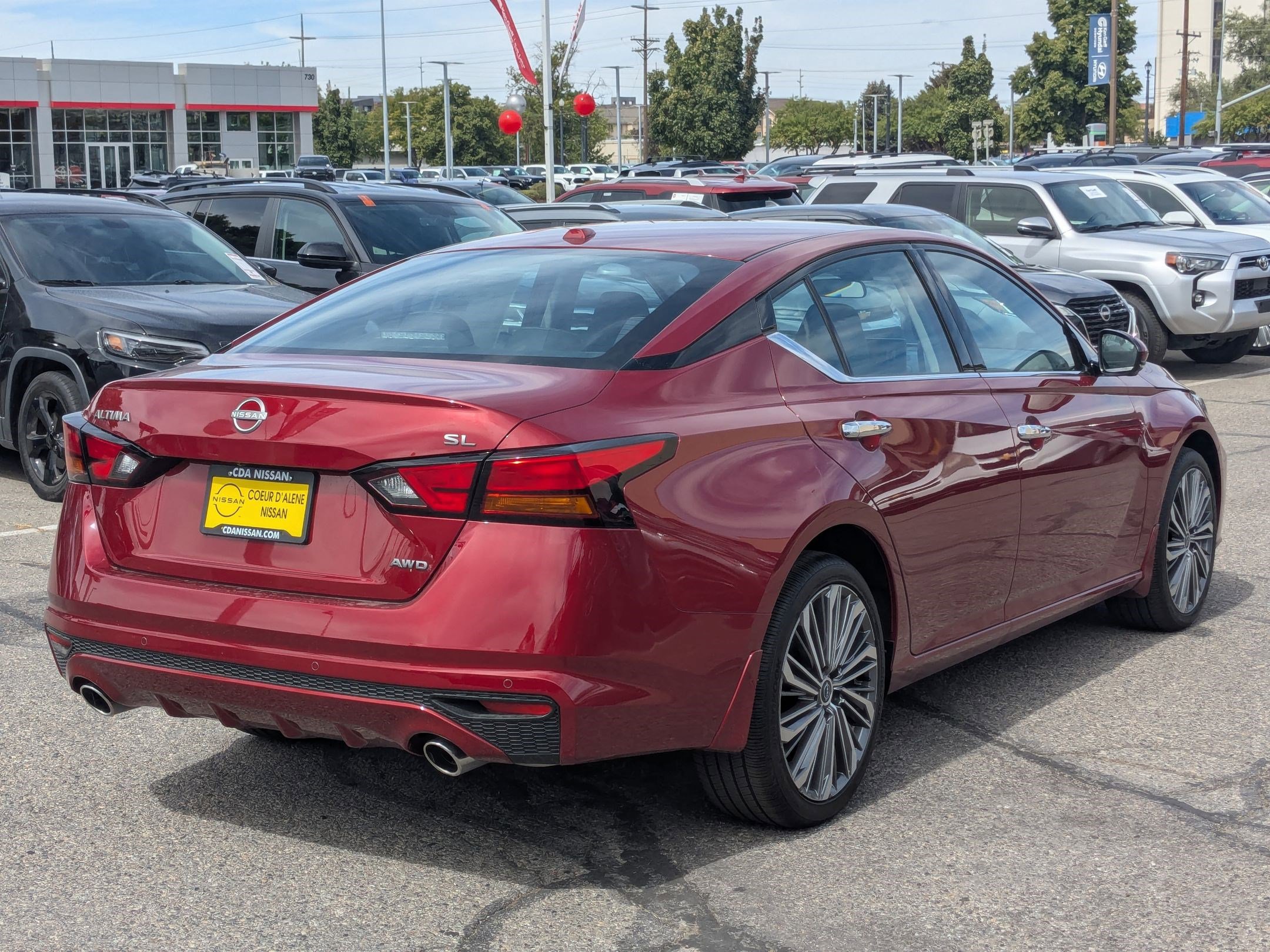 2025 Nissan Altima SL photo 4