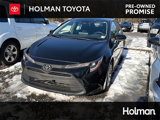 2023 Toyota Corolla LE's photo