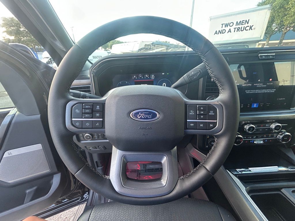 2025 Ford F-250 photo 14