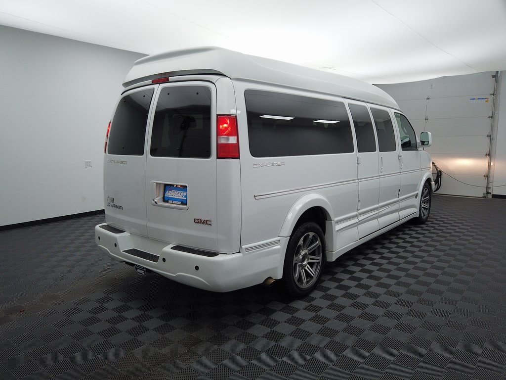 2020 Gmc Savana photo 3
