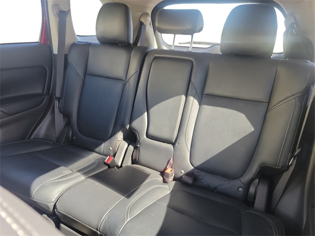 2020 Mitsubishi Outlander SEL photo 13