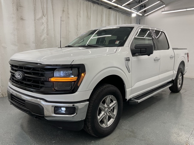 2024 Ford F-150 XLT photo 4