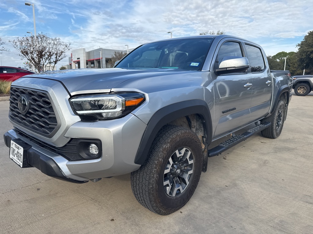 2022 Toyota Tacoma TRD Off Road's photo
