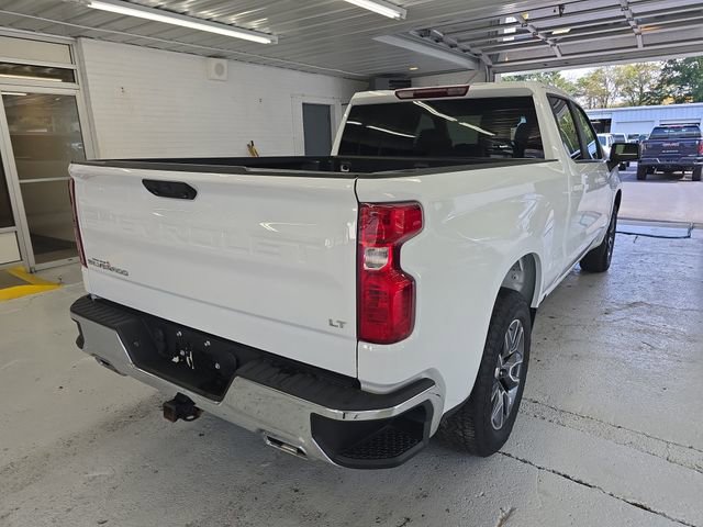 2022 Chevrolet Silverado 1500 LT photo 4
