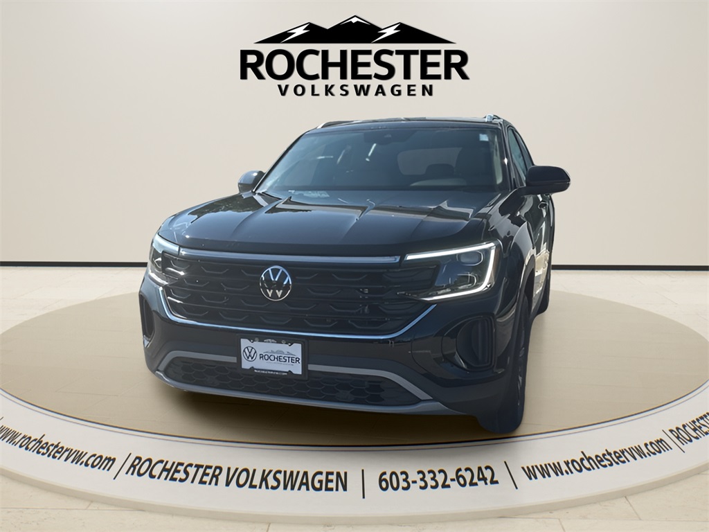 2026 Volkswagen Atlas Cross Sport SE's photo