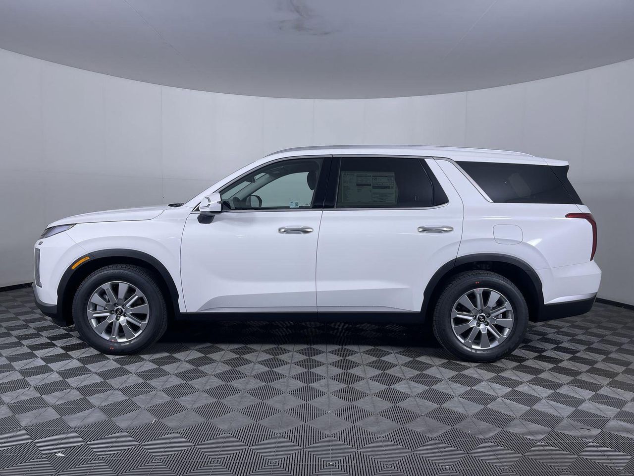 2025 Hyundai Palisade SEL photo 8