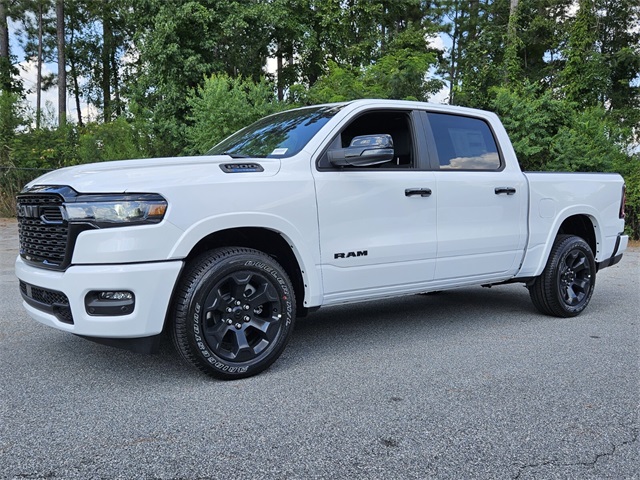 2025 Ram 1500 Big Horn Lone Star photo 3