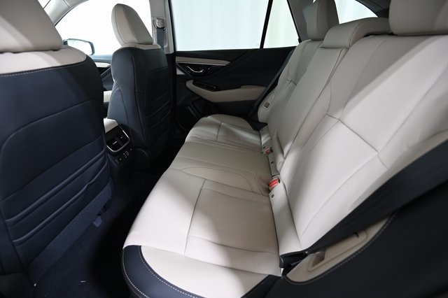 2025 Subaru Outback Limited photo 2