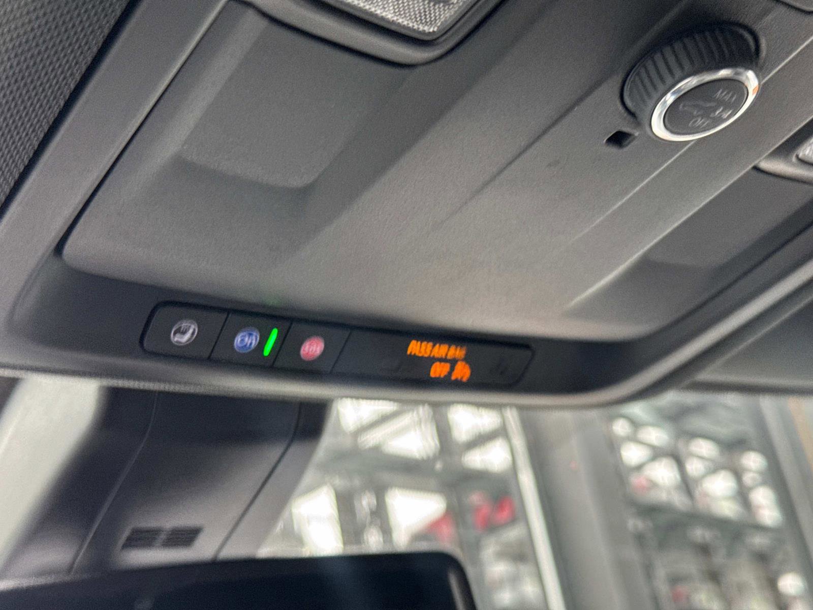 Used 2022 Summit White Chevrolet LT image 30