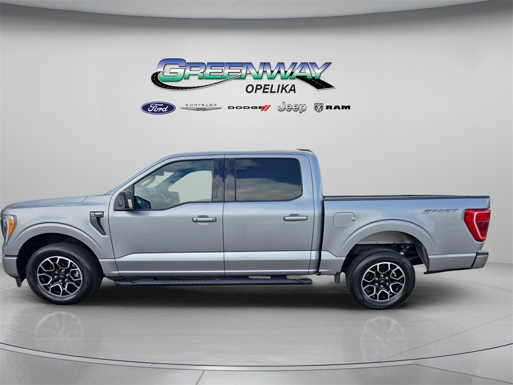 2023 Ford F-150 XLT photo 3