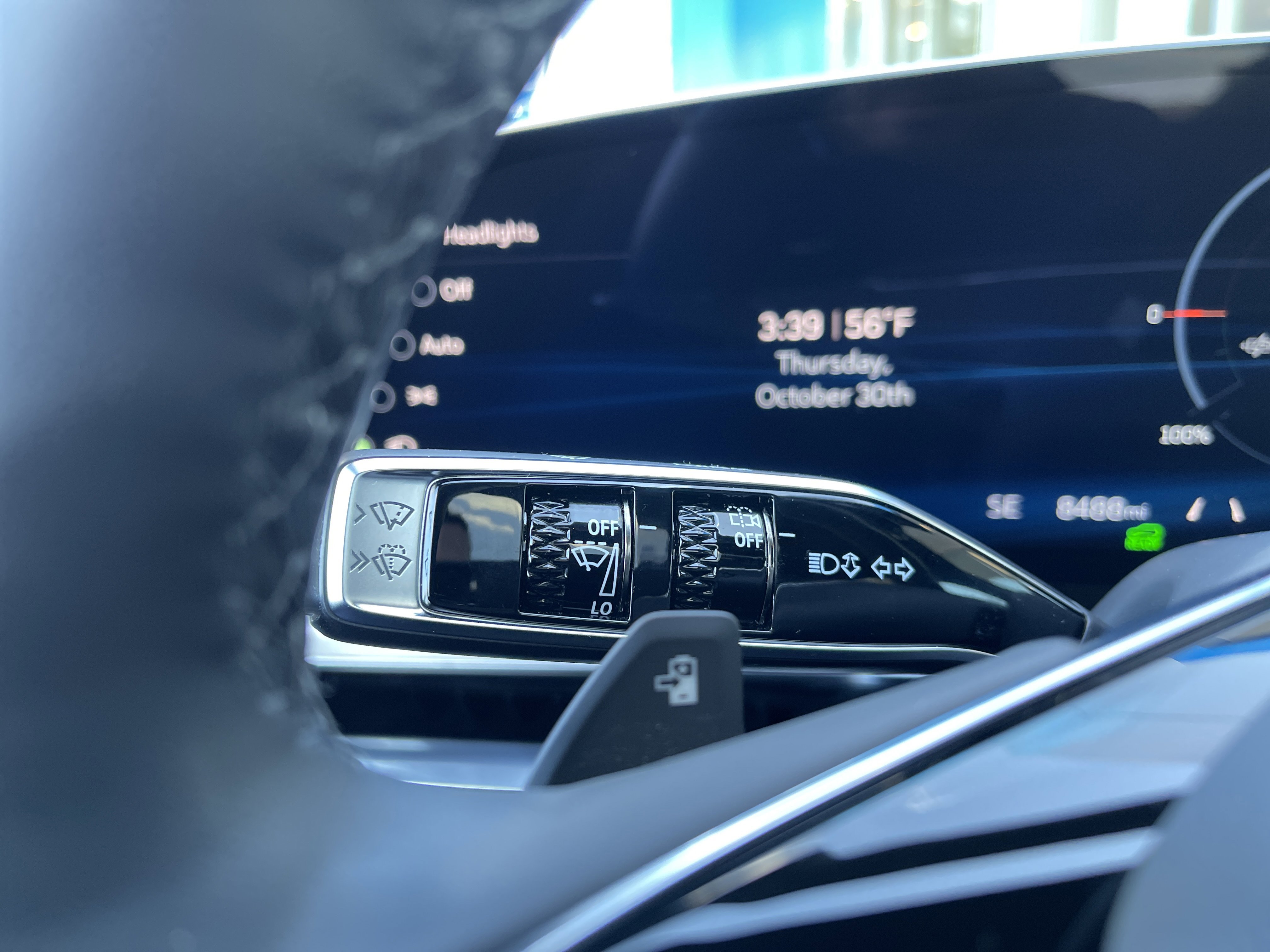 2025 Cadillac Lyriq Sport photo 4