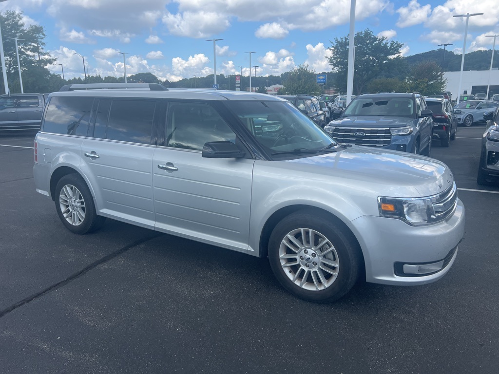 2016 Ford Flex SEL photo 2