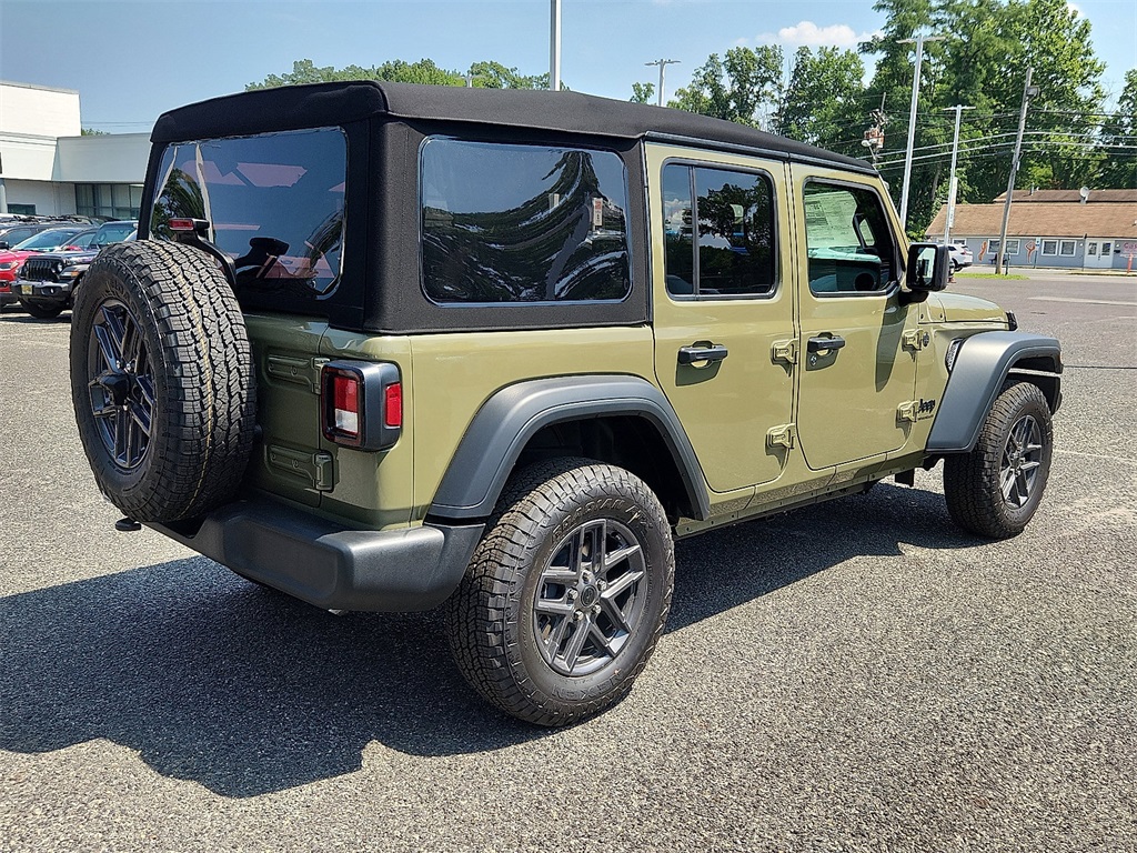 2025 Jeep Wrangler Sport S photo 4