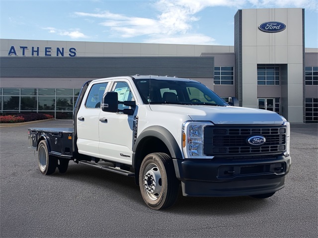 2025 Ford F-550 Super Duty Chassis Cab XL's photo