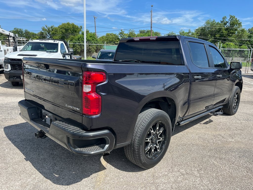 2022 Chevrolet Silverado 1500 Custom photo 4