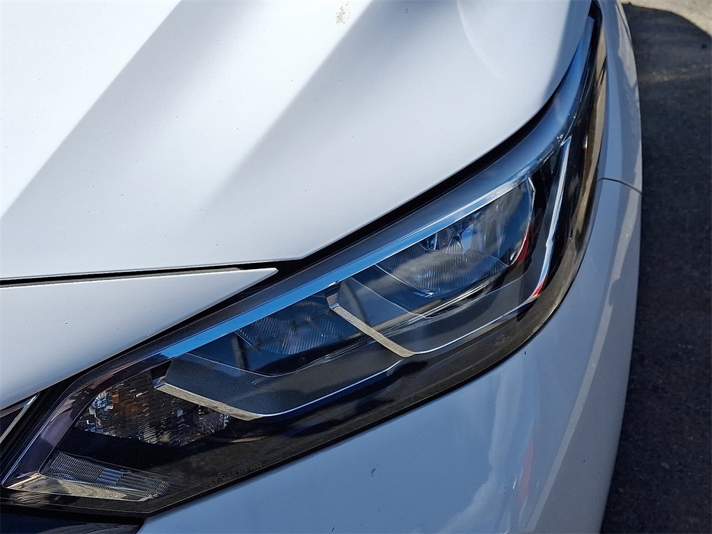 2021 Nissan Sentra SV photo 4