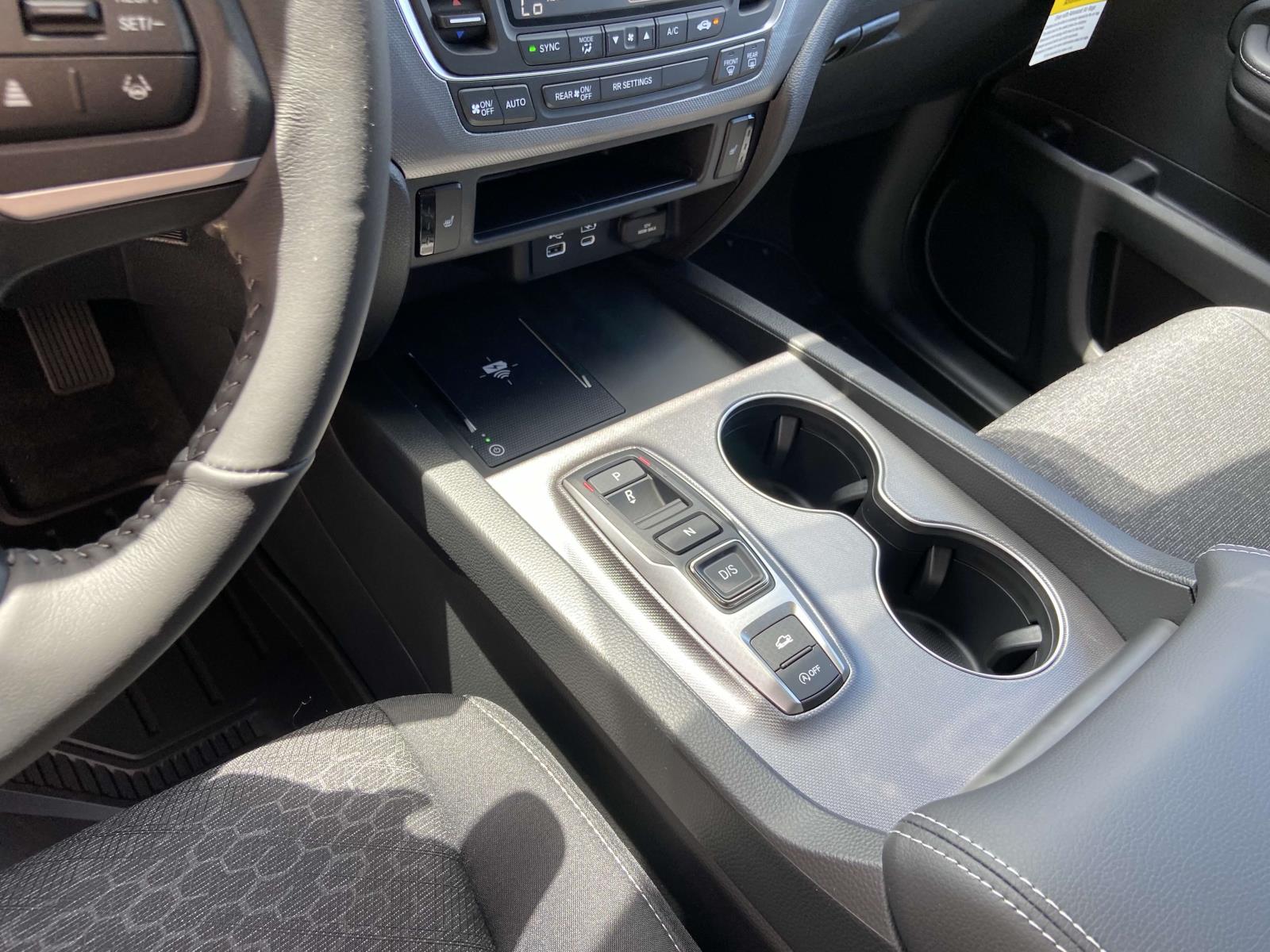2024 Honda Ridgeline photo 9