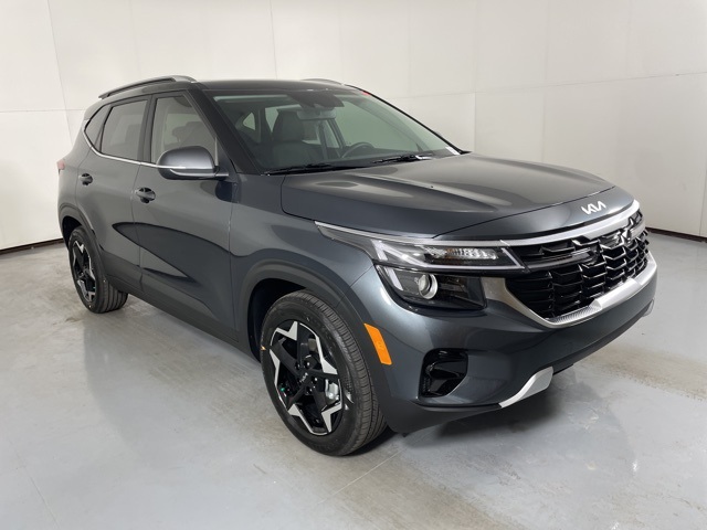 2026 Kia Seltos EX photo 2