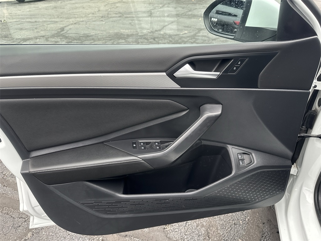 2022 VOLKSWAGEN JETTA - Image 18
