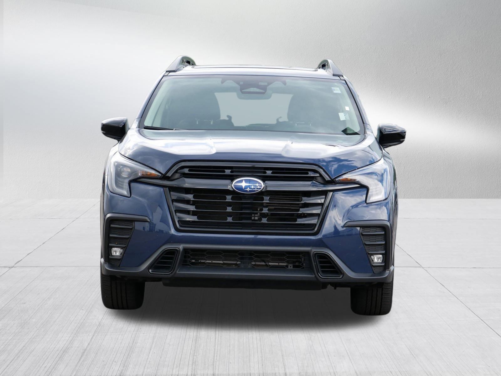 2024 Subaru Ascent Onyx Edition photo 2
