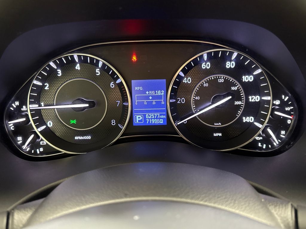 2018 Nissan Armada SL photo 12