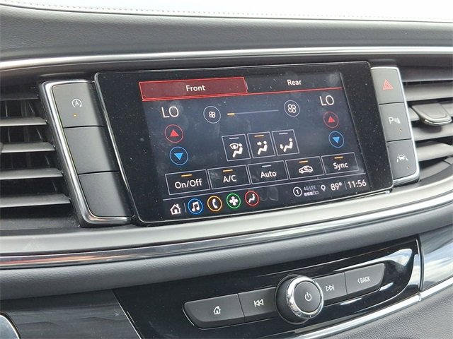 2023 Buick Enclave Essence photo 17