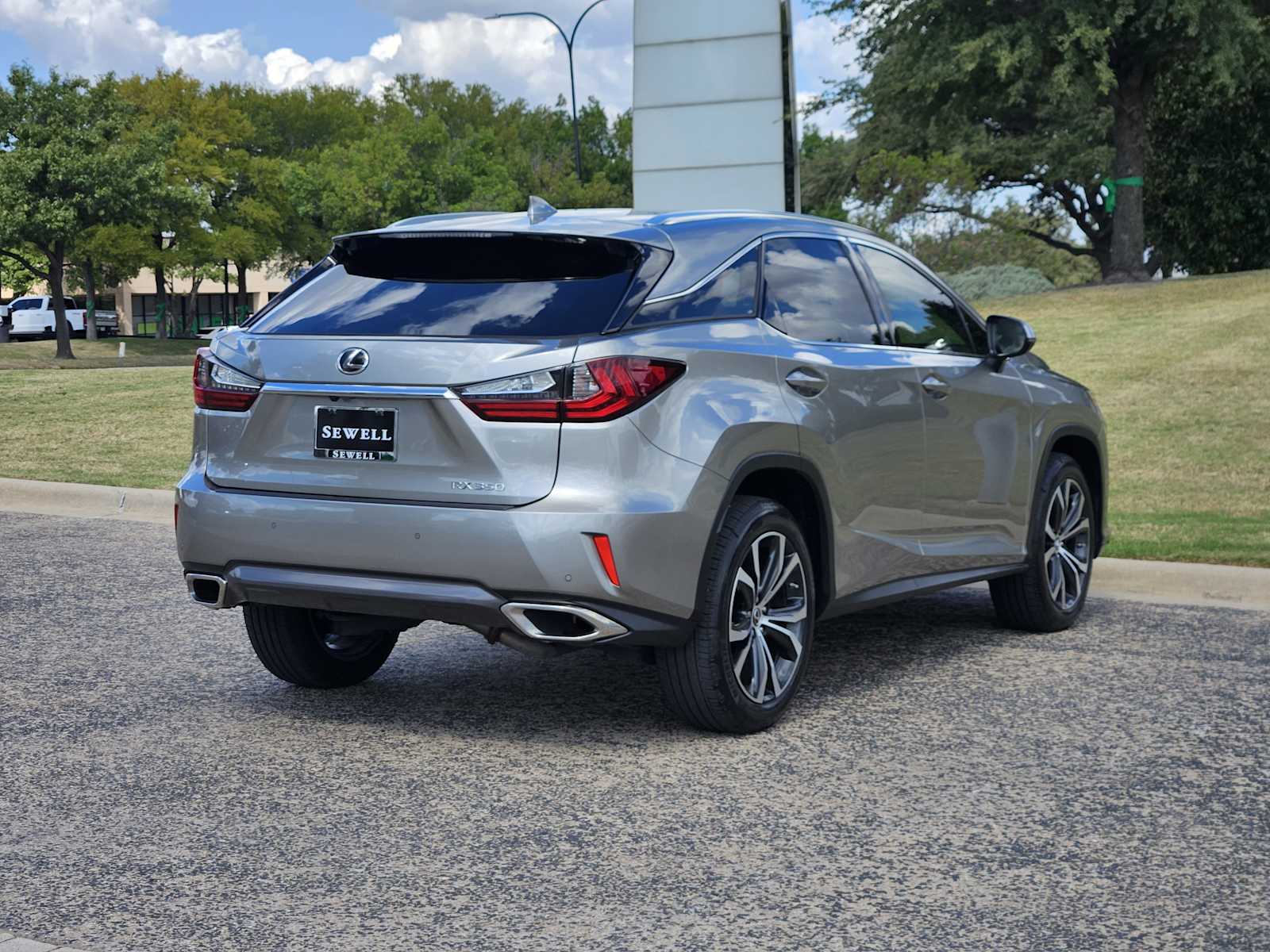 2019 Lexus RX 350 F SPORT photo 4