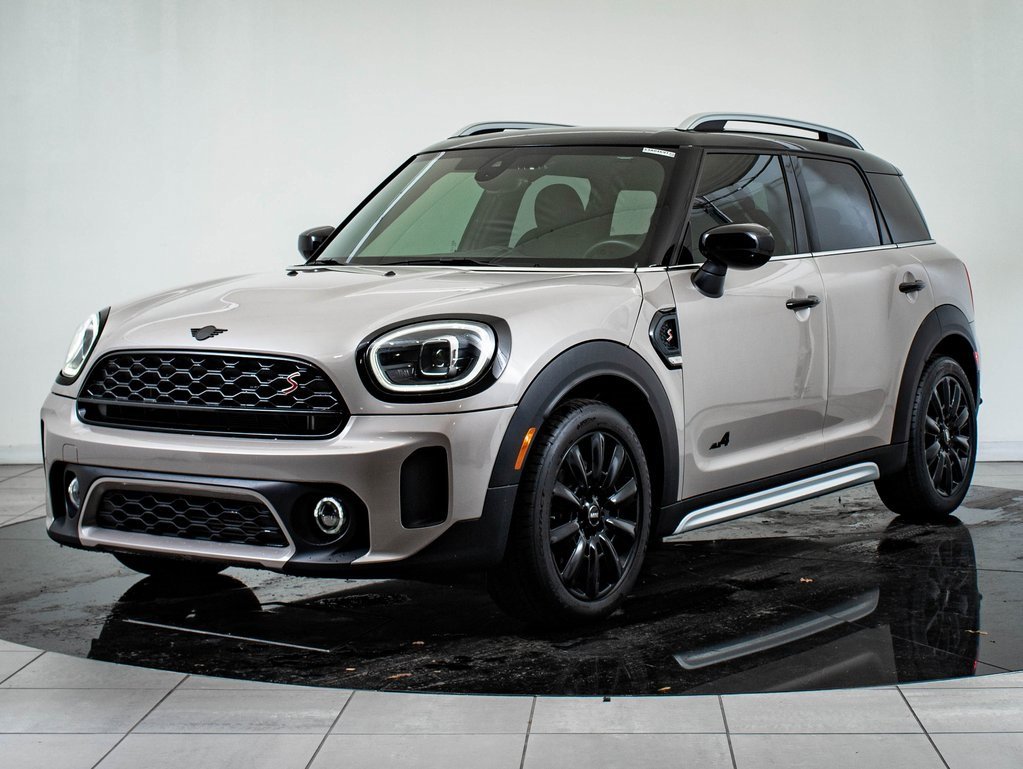 2023 MINI Countryman S's photo
