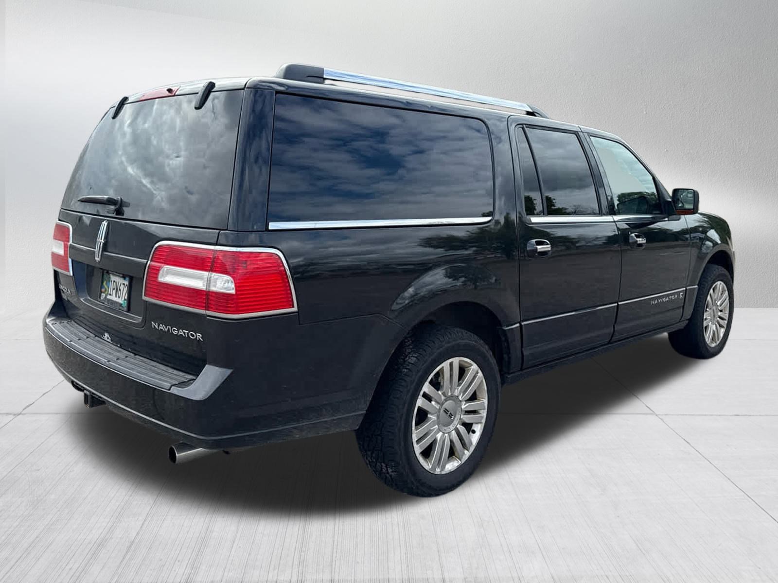 2014 Lincoln Navigator L photo 7