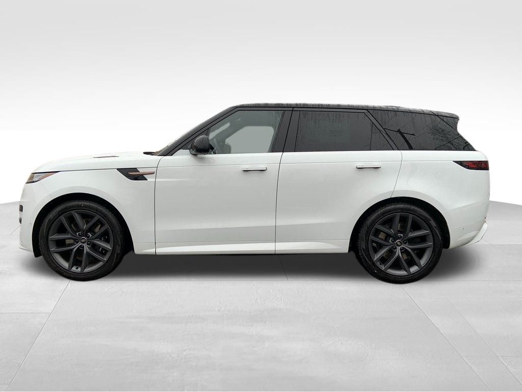 2025 Land Rover Range Rover Sport SE photo 4