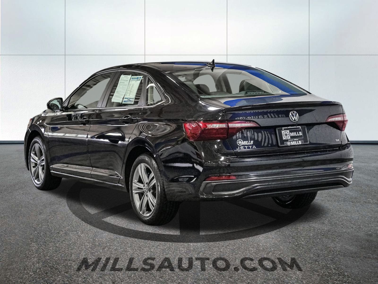 2024 Volkswagen Jetta SE photo 4