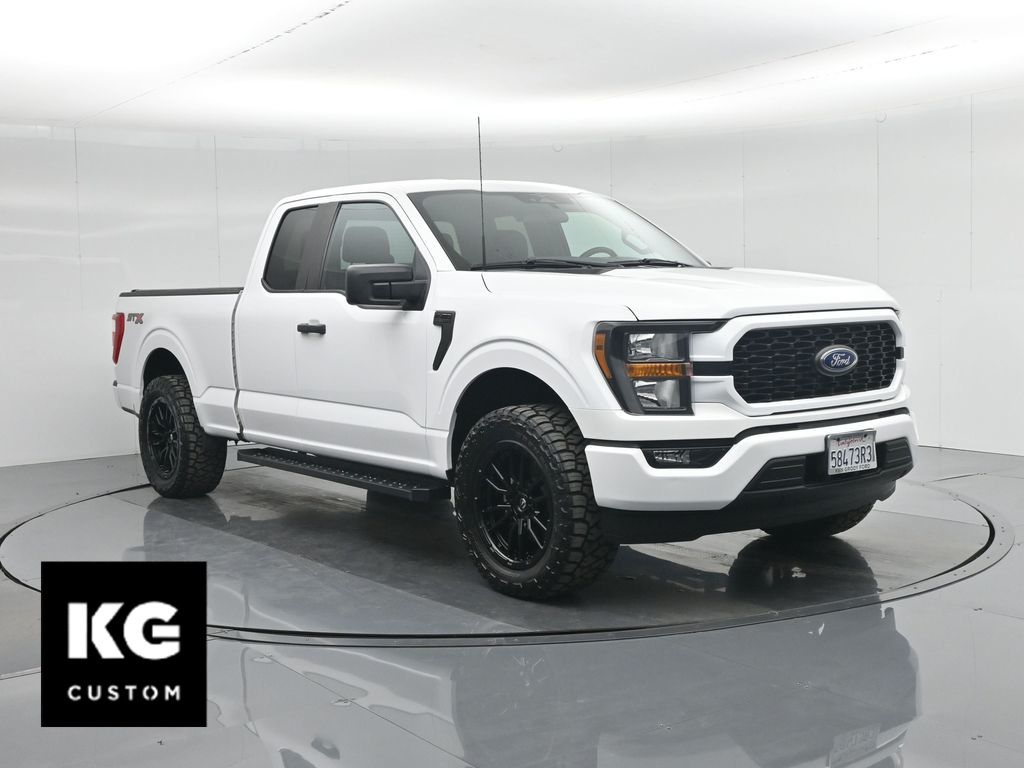 2023 Ford F-150 XL's photo