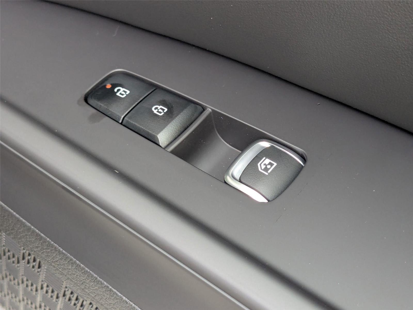 2026 Kia Carnival SX photo 36