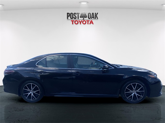 2023 Toyota Camry SE photo 9