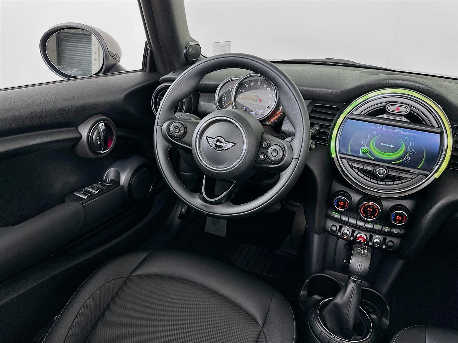 2017 Mini Cooper Convertible photo 23